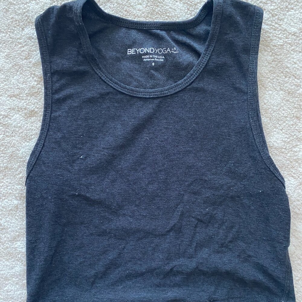Beyond Yoga Knit Top - Size Small